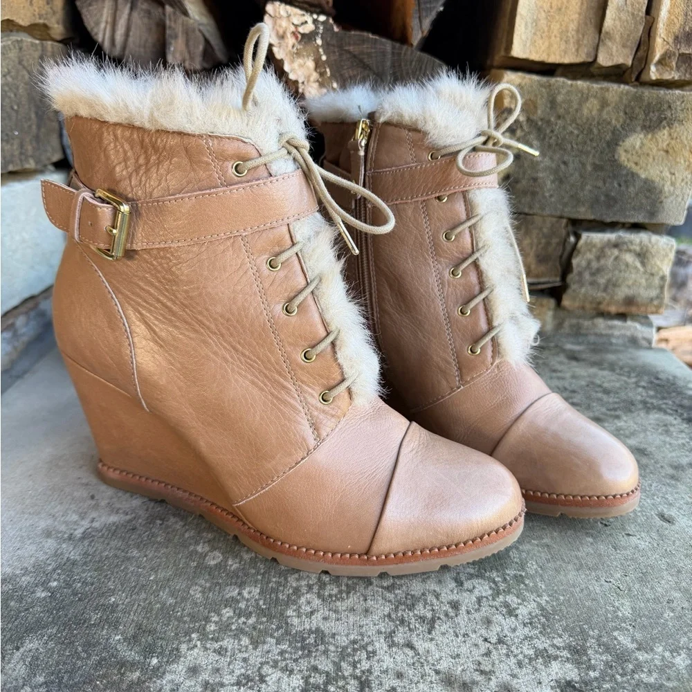 kate spade Tay Booties Tan Leather Wedge Ankle Boots w/ Faux Fur Trim Sz-10.5. X